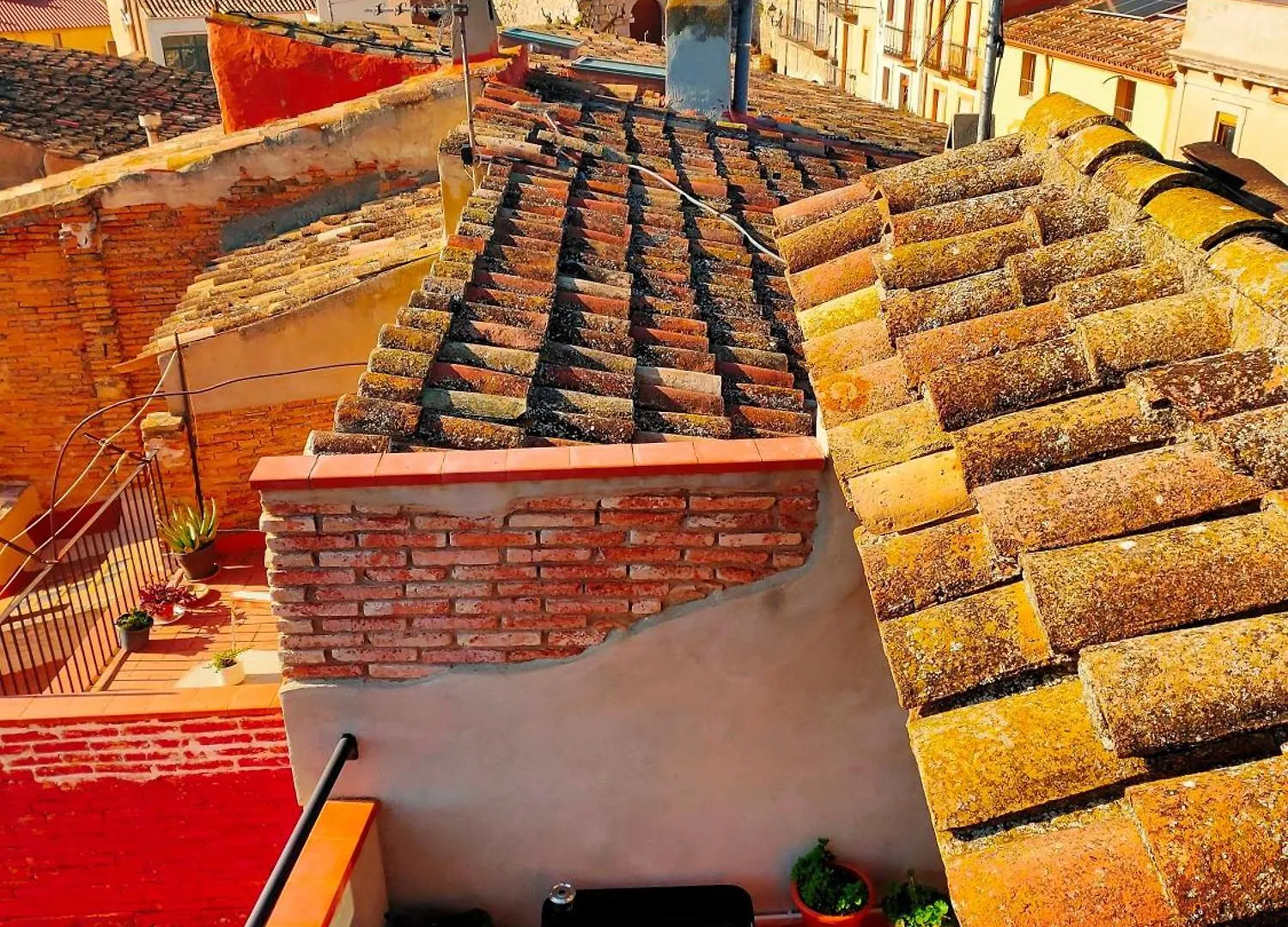 Les Voltes II - 3Bd Gem In Hilltop Wine Village With Amazing Views Barbara 0*,  Spain